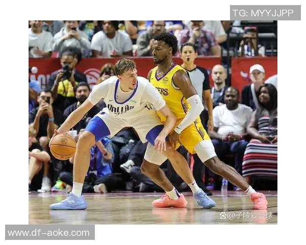 湖人对决独行侠精彩回顾2020年7月24日比赛亮点与数据分析 湖人对决独行侠精彩回顾2020年7月24日比赛亮点与数据分析